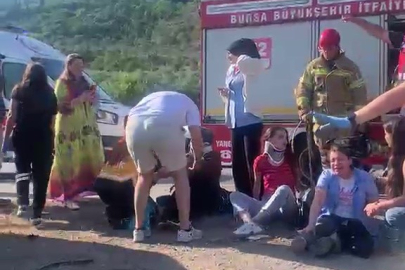 Bursa'da katliam gibi kaza: İşçi servisi devrildi!