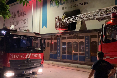 Mobilya fabrikasında korkutan yangın