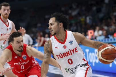12 Dev Adam deplasmanda Bosna Hersek'i yendi