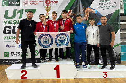 Güreşte Yıldırım Fırtınası
