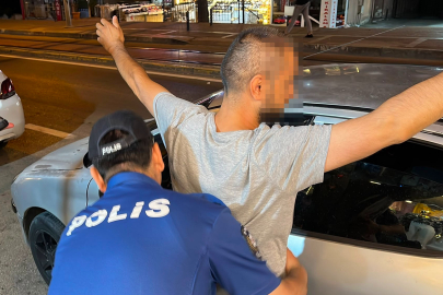 Bursa polisi suçlulara göz açtırmadı! 15 aranan kişi yakalandı