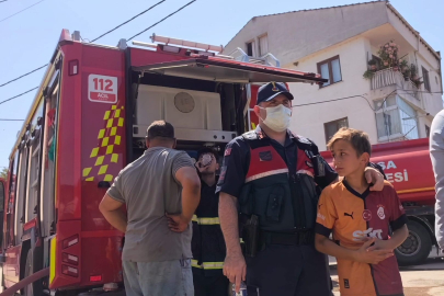 İnegöl'de yumurta deposunda yangın! 10 yaşındaki Huzeyfe'nin gözyaşları yürek burktu