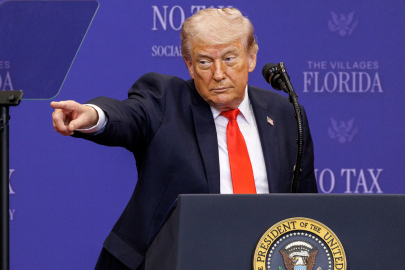 Trump: "Hürmüz Boğazı açık"