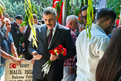 İçişleri Bakanı Çiftçi 15 Temmuz Şehitliği'ndeki anma programına katıldı