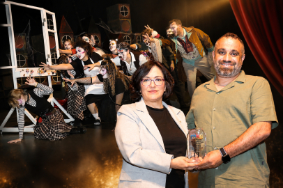Mimarlar DMD'li çocuklar için sahneye çıktı
