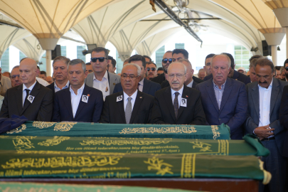 Deniz Baykal’ın eşi Olcay Baykal, toprağa verildi