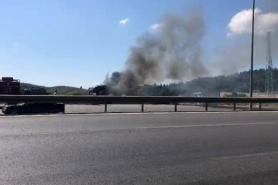 Bursa'da seyir halindeki tır alev topuna döndü