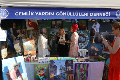 Bursa'da "Meydan Kadınların": Dayanışma pazarına yoğun ilgi
