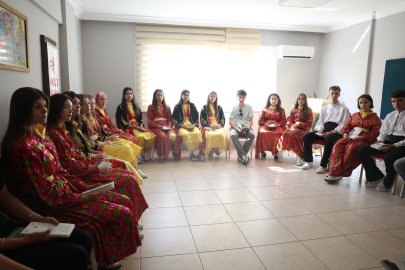 Osmangazi'de gençler Bursa'yı Tanpınar'ın izinde keşfetti!