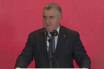 Bakan Bak: "Sporun marka değerini yükseltmemiz lazım"