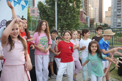 Osmangazi’de mahalle şenliği coşkusu Doğanbey'de yaşandı!