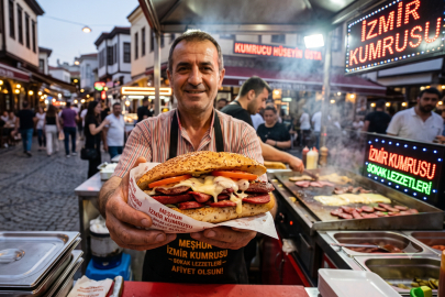 Sokak lezzetlerinde bugün: Ev yapımı nefis İzmir Kumrusu!