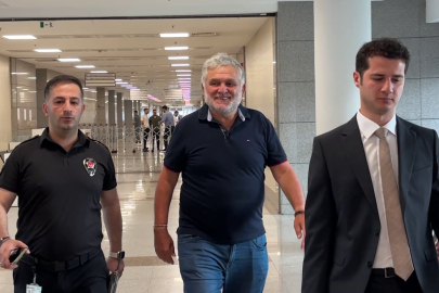 Gazeteci Ruşen Çakır ifade vermek üzere adliyeye geldi