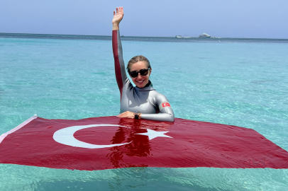 Şahika Ercümen'den iki altın madalya