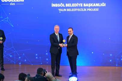 İnegöl Belediyesi’ne Ankara’dan Türkiye 2’nciliği ödülü!