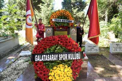 Ali Sami Yen kabri başında anıldı