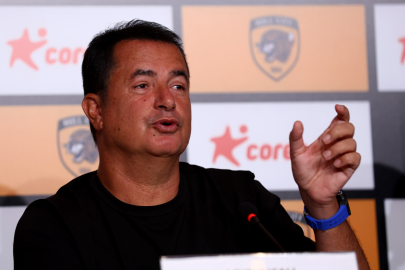 Acun Ilıcalı: "Türkiye, futbolcu transferi konusunda bizim için cazip değil"