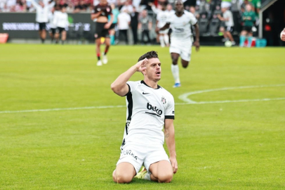 Kartal Avrupa'da doludizgin: Beşiktaş üst turda!