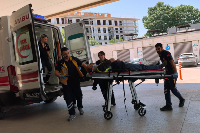 Metal sanayi'de otomobil ile triportör çarpıştı: 1 yaralı