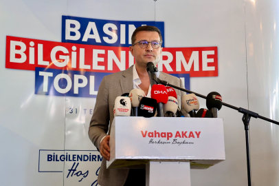 Vahap Akay CHP'den istifa etti: "Hakkımı helal etmiyorum"