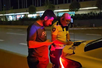 Bursa'da dereye uçan otomobilden mucize kurtuluş! Sürücü burnu bile kanamadan çıktı