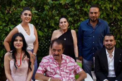 İbrahim Tatlıses’ten duygusal anlar: Manevi kızını verdi!