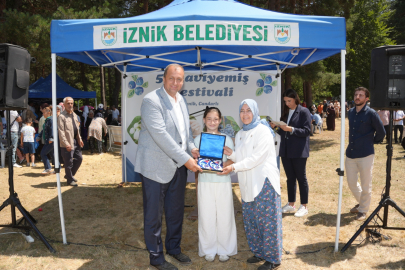 İznik'te hasat bayramı: 5. maviyemiş festivali!
