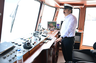 Başkan Oktay Yılmaz’dan Mavi Tur'a katılan kadınlara sürpriz