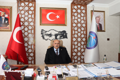 Şenkaya Belediye Başkanı Görbil Özcan partisinden istifa etti