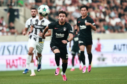 Beşiktaş 10 kişi kalmasına rağmen Çekya'dan zaferle dönüyor!