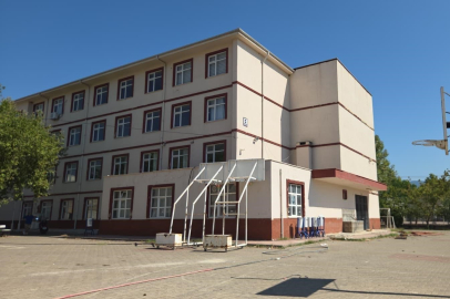 Orhangazi MTAL'de yıkım başladı: Yerine modern kampüs geliyor!
