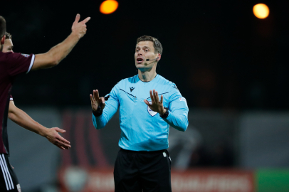 Beşiktaş - Hradec Kralove maçını Urs Schnyder yönetecek