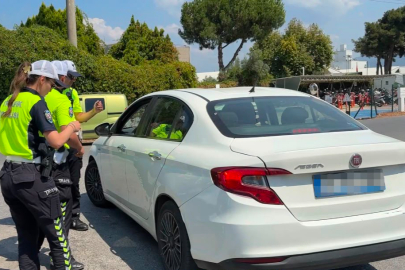 Bursa'da korsan taksi şoku: Sürücüye de yolcuya da ceza yağdı!