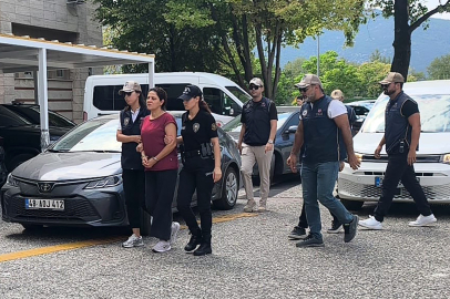 Şok ifadeler açığa çıktı: Firari FETÖ'cünün ablası cezaevinde!