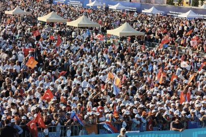 Başkentte 25. yıl coşkusu: Vatandaşlar Millet Bahçesi'ne akın etti!