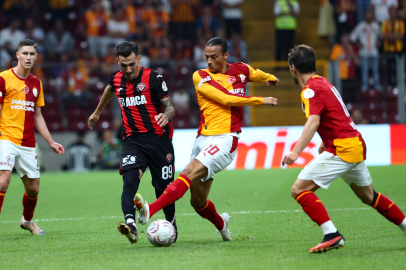 Osimhen 90'da sahneye çıktı: Galatasaray sezona 1 puanla başladı