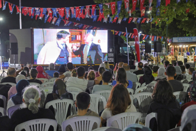 Kültürpark'ta nostalji rüzgârı: Neşeli Günler'le başladı