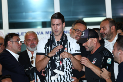 Beşiktaş, Dusan Vlahovic'i UEFA listesine ekledi