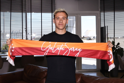 Galatasaray'ın yeni transferi Sergei Batrakov İstanbul'da