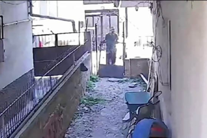 Demir kapıyı çaldı, yakalanınca yerine geri monte etti