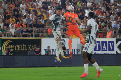 Süper Lig'de sürpriz: Alanyaspor Beşiktaş'ı Lima ile devirdi