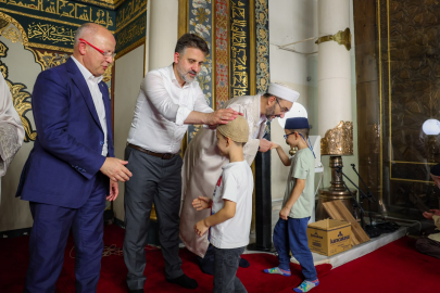 Başkan Vekili Şahin Biba kandili Ulu Cami'de idrak etti