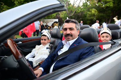 Başkan Yılmaz direksiyona geçti: 700 çocuk sünnet oldu