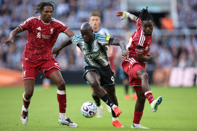Liverpool 90+9'da golü buldu, sezona 1 puanla başladı