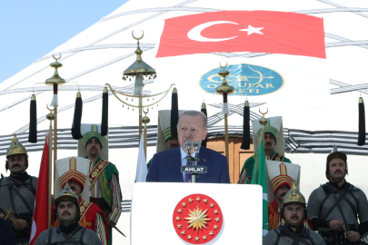 Erdoğan Ahlat'ta konuştu: Kazanan Türk milleti olacak