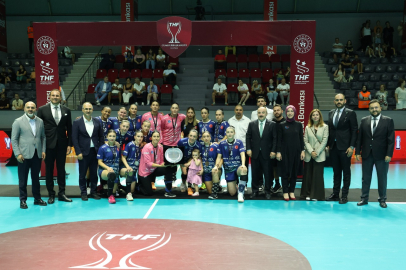 Bursa Büyükşehir Belediyespor Cumhurbaşkanlığı Kupası'nda ikinci oldu