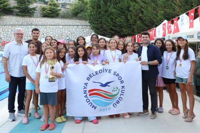 Mudanya'da Zafer Kupası Sutopu Şenliği coşkusu yaşandı
