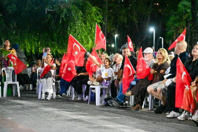 Kültürpark'ta zafer coşkusu: Çalgıcı Mektebi büyüledi!