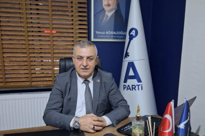 Mustafakemalpaşa'da siyaset ısındı: Mehmet Akar'dan muhtarlar için net mesaj