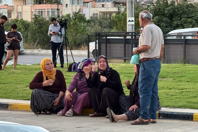 Taşucu Limanı'nda endişeli bekleyiş sürüyor